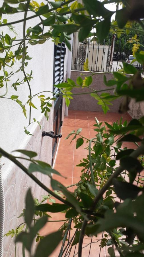 Charming Apartment In Mondello Palermo Exterior photo
